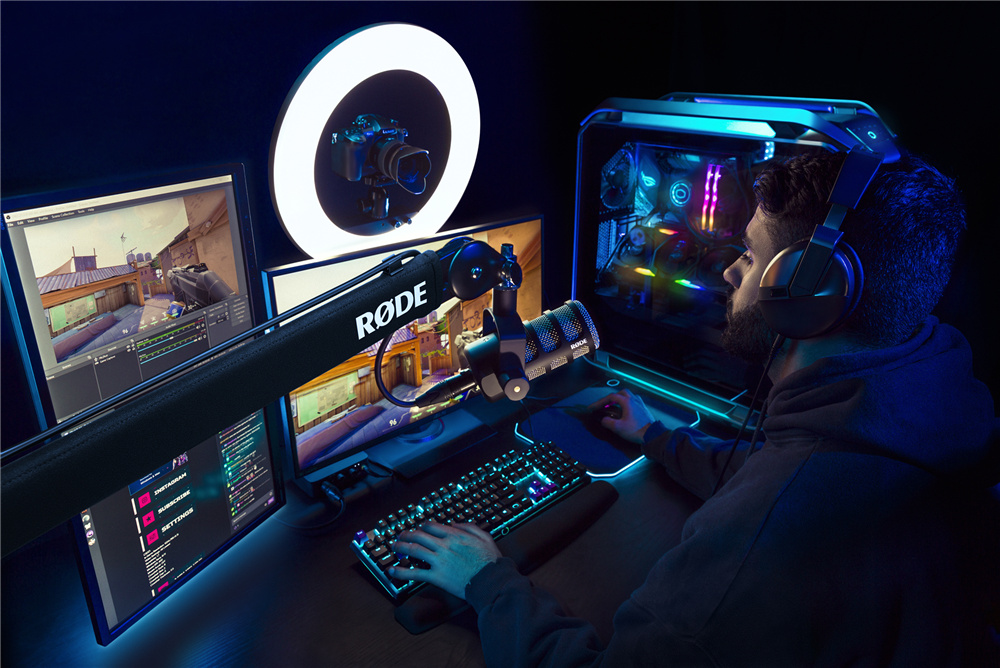 211008_151800_7201.jpg RODE_PSA1PLUS_PODMIC_INSITU_GAMING_STREAMER_WIDE_SHOT_RGB.jpg