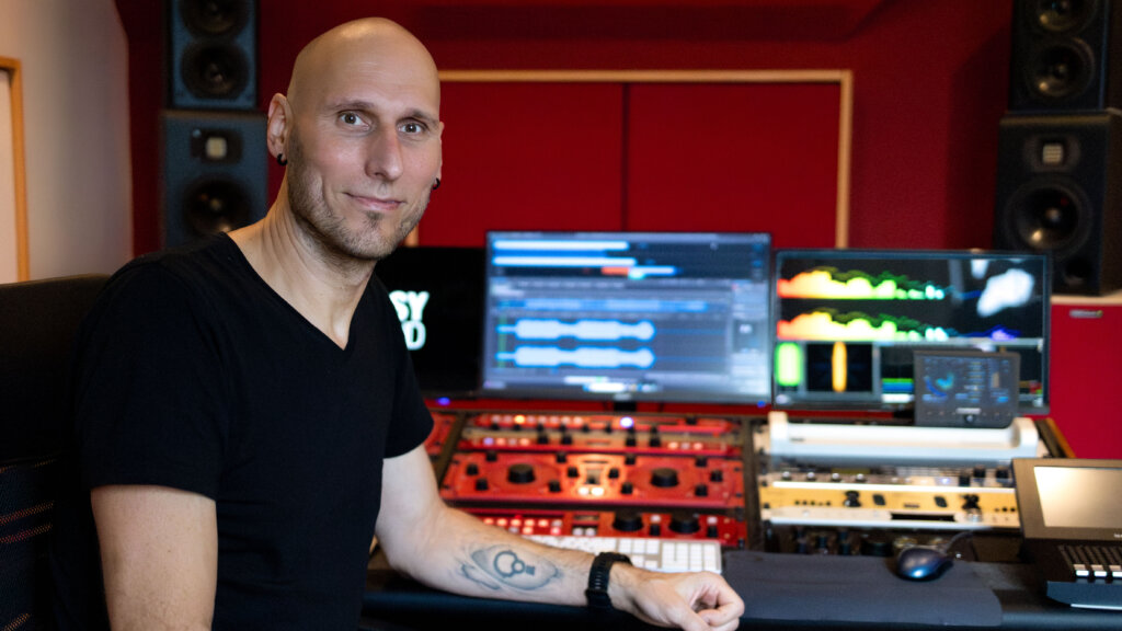 260302_000557_1628.jpg 9.jpg